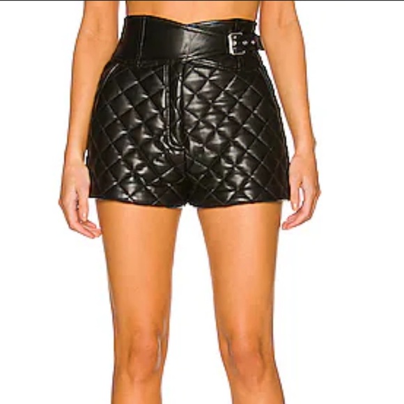 Tularosa Pants - Tularosa Black Quilted vegan leather Shorts size small